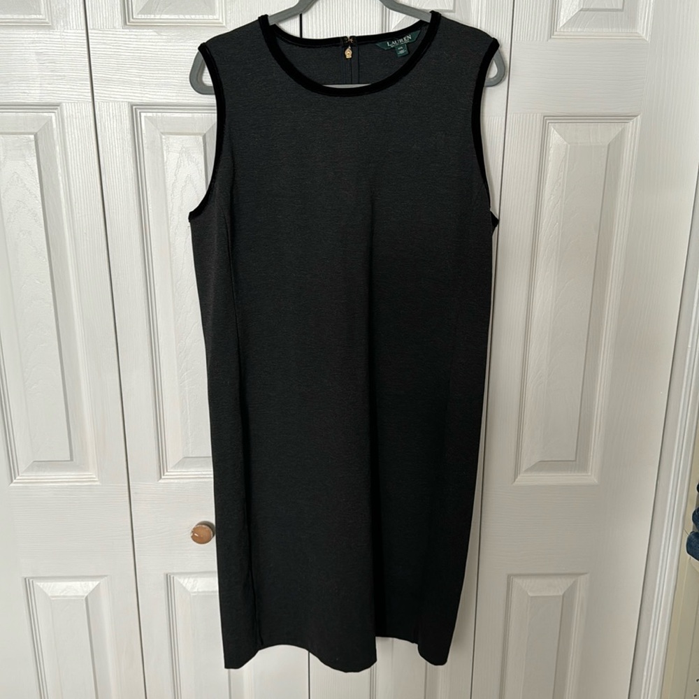 Lauren stretch flannel dark grey dress with black velvet trim size xxl